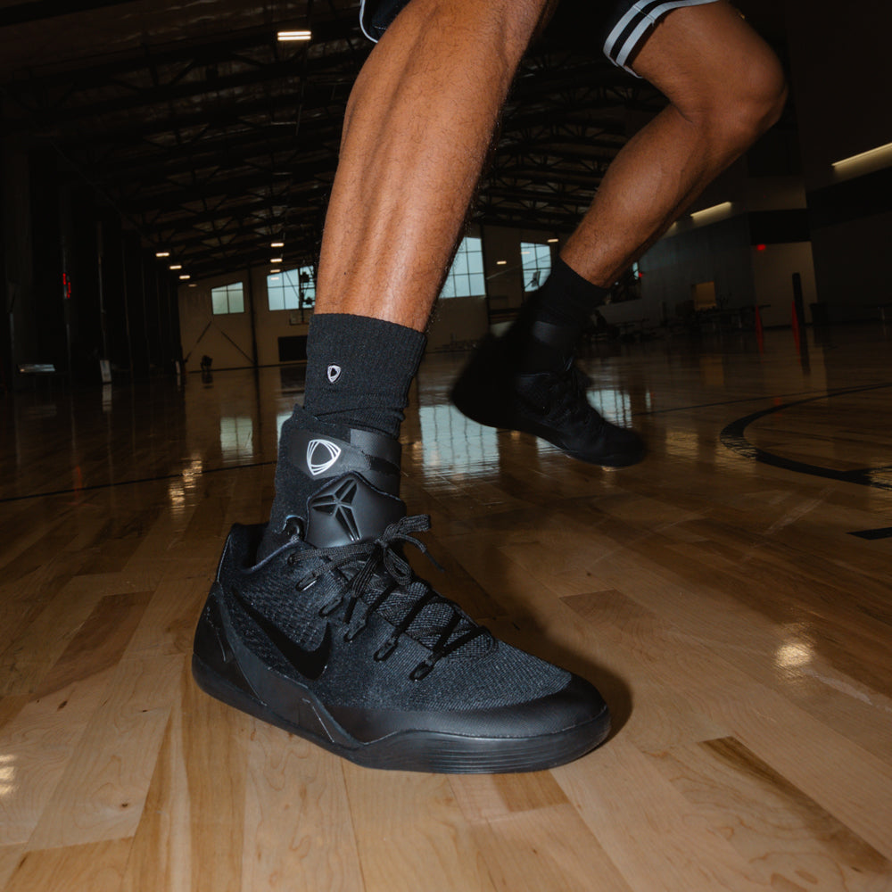 Sports ankle support