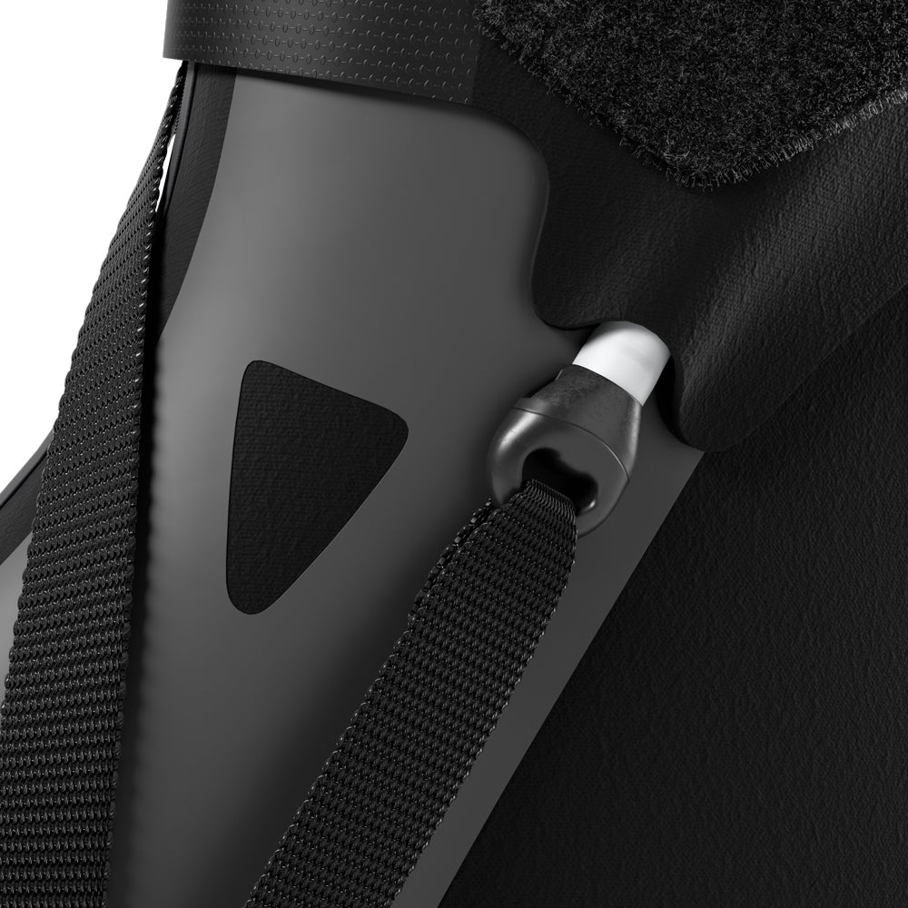 Nahaufnahme eines Sprunggelenkstabilisators: The BetterGuard 3.0 – die beste Bandage für sportlichen Knöchelschutz.