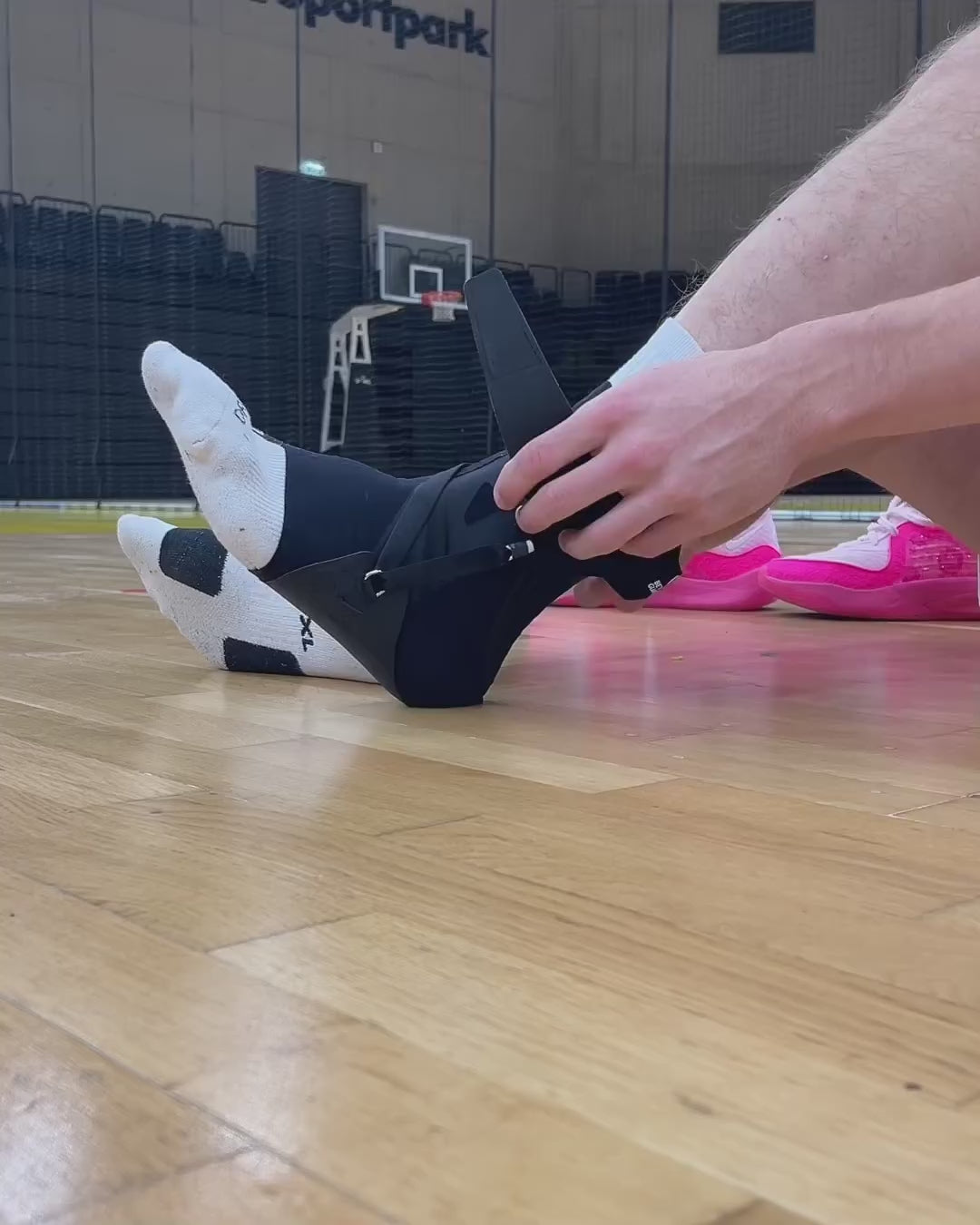 Basketball ankle support brace