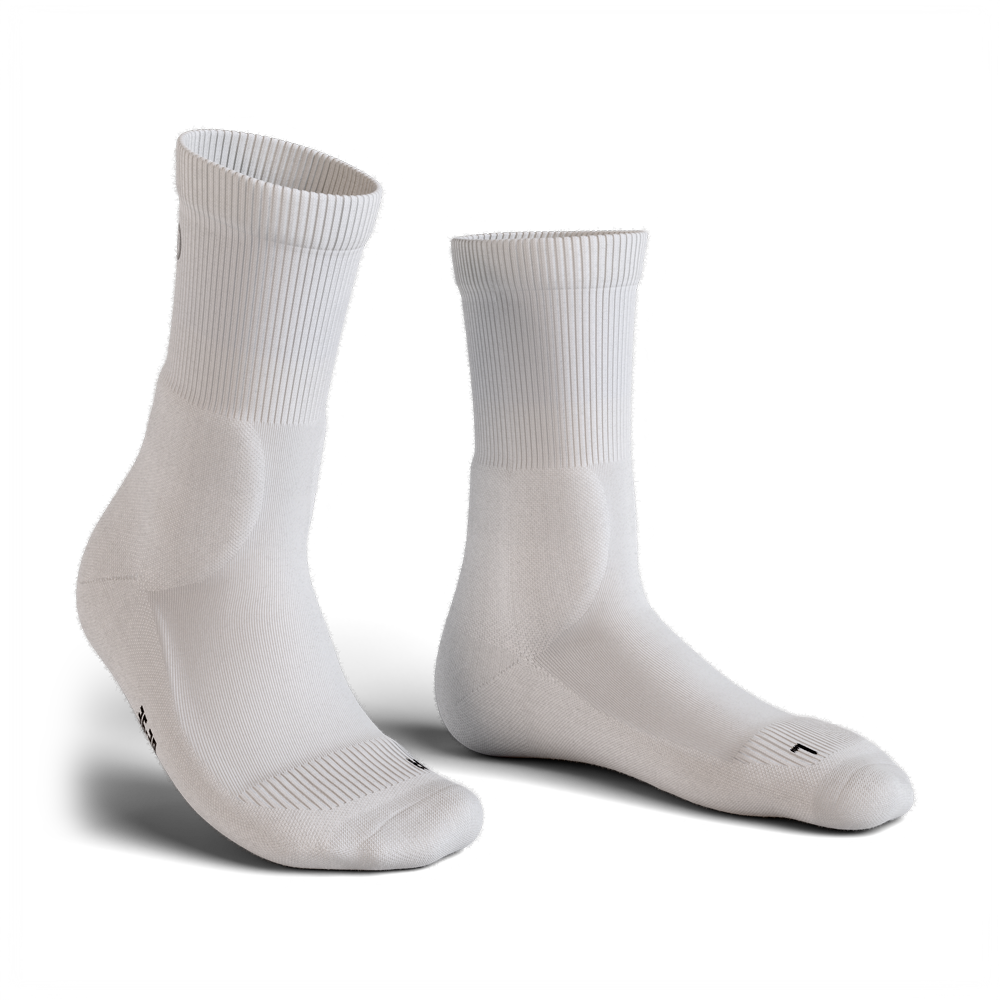 White cotton athletic sports socks with cushion zones #accessory size_s